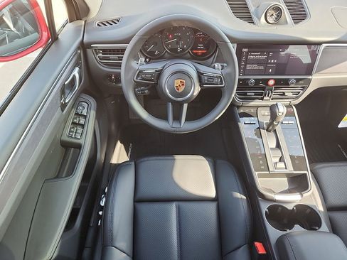 New 2026 Porsche Macan GTS image 9