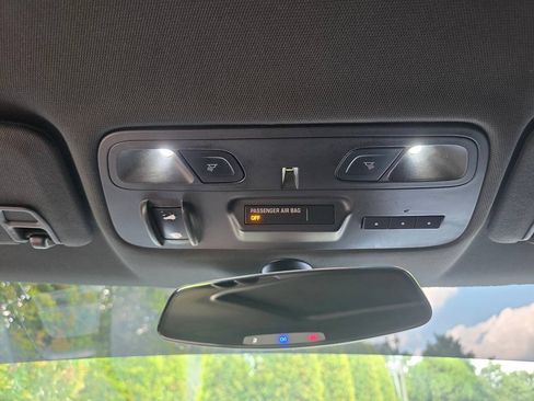 Used 2016 Chevrolet Camaro SS RWD image 29