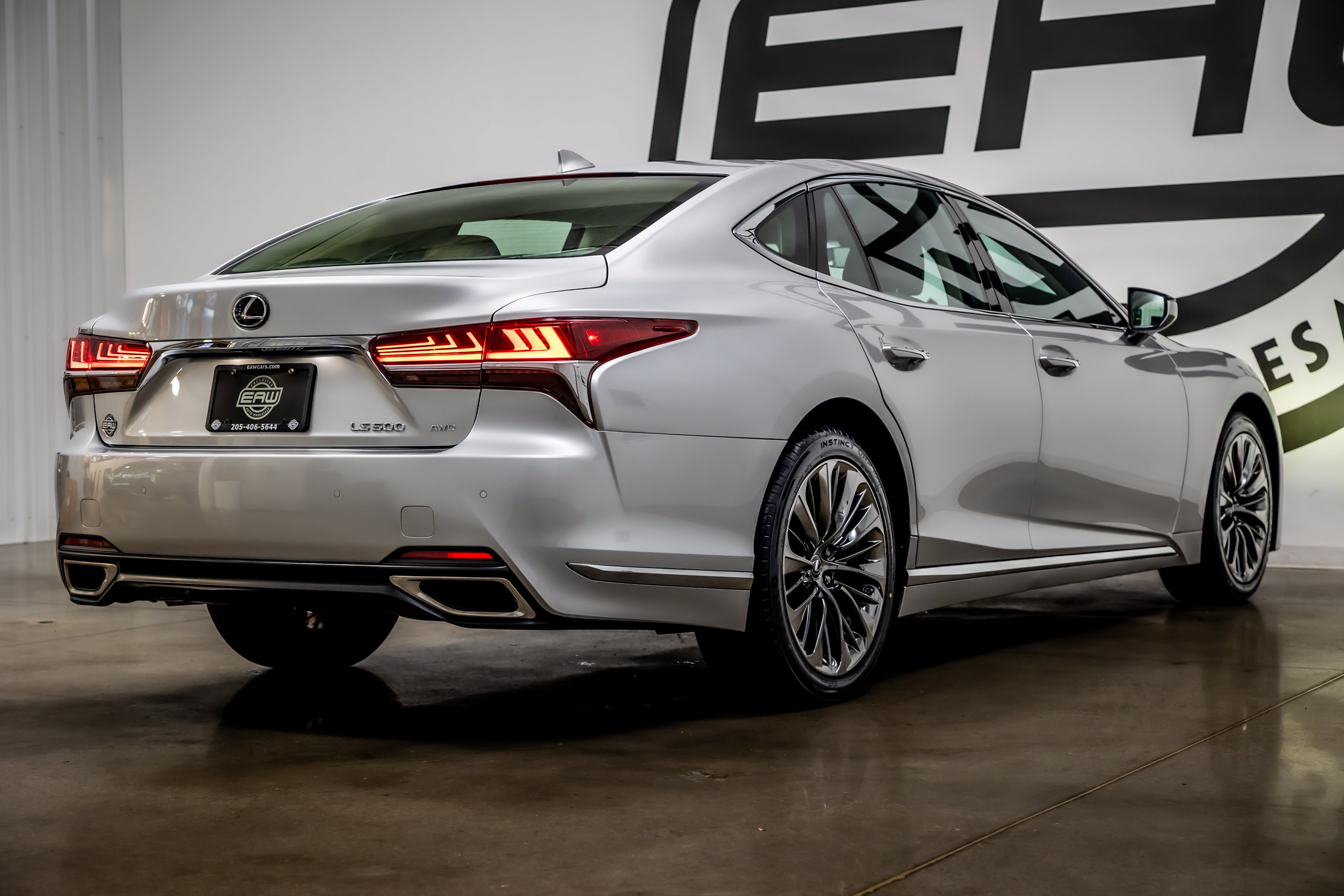 Used 2018 Lexus LS 500 AWD w/ Interior Upgrade Package image 31