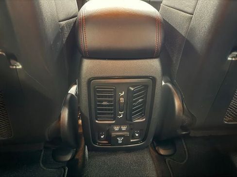 Used 2023 Dodge Durango GT AWD/4WD image 23