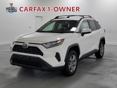 Certified 2025 Toyota RAV4 XLE w/ Convenience Package image 4