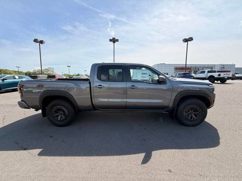 New 2026 Nissan Frontier PRO-4X w/ Tow Package AWD/4WD image 4