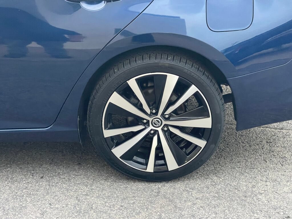 Used 2022 Nissan Altima 2.5 SR FWD image 35
