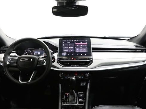 Used 2023 Jeep Compass Limited w/ Sun and Sound Group AWD/4WD image 15