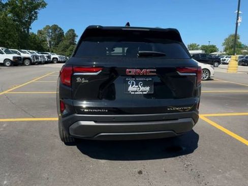 New 2026 GMC Terrain Elevation w/ Elevation Premium Package FWD image 7