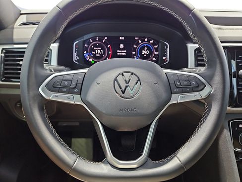 Certified 2023 Volkswagen Atlas Cross Sport SE w/ Panoramic Sunroof Package FWD image 21