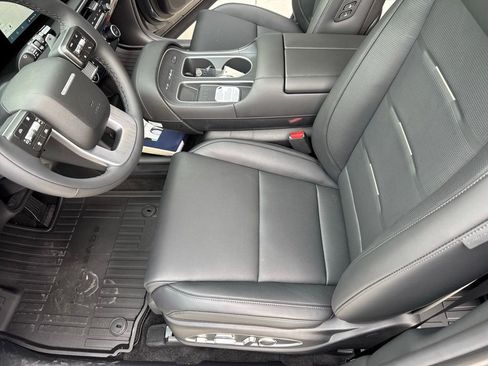 New 2026 Hyundai Palisade Calligraphy FWD image 12