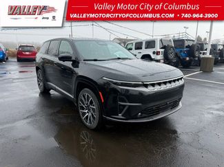 New 2025 Jeep Wagoneer S Limited w/ Comfort Package video 1