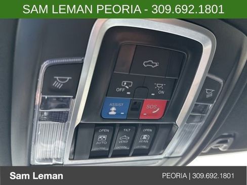 Used 2024 RAM 3500 Laramie w/ Night Edition image 19