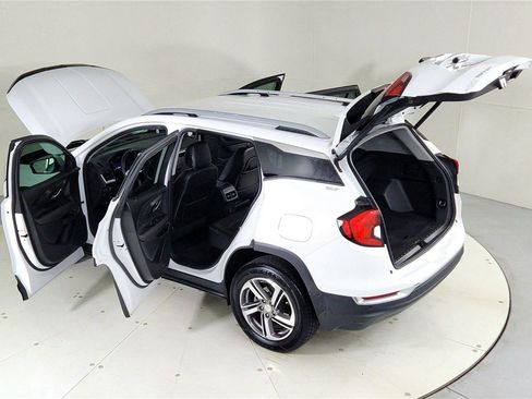 Used 2021 GMC Terrain SLT image 48