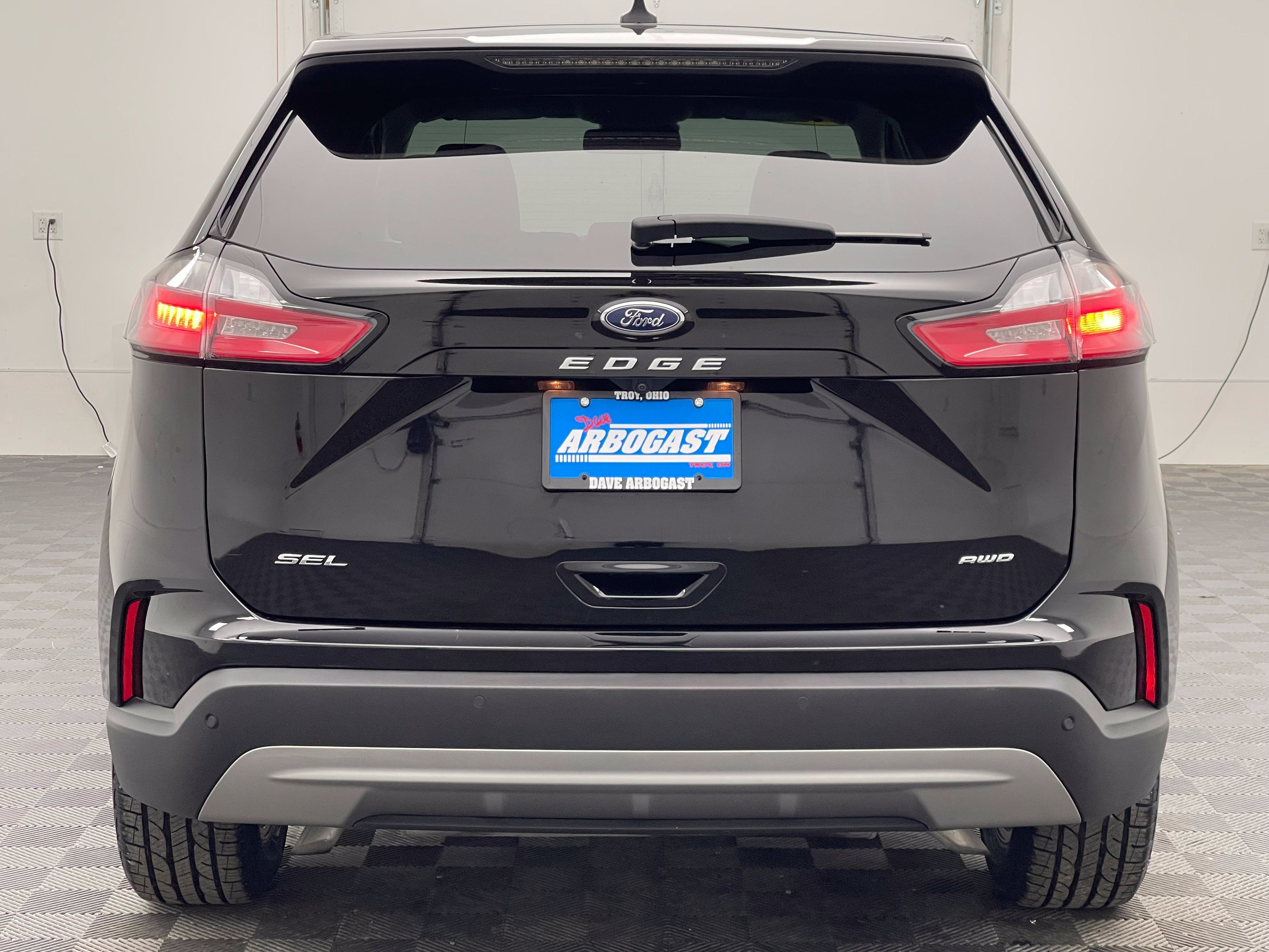 Used 2023 Ford Edge SEL w/ Convenience Package AWD/4WD image 8