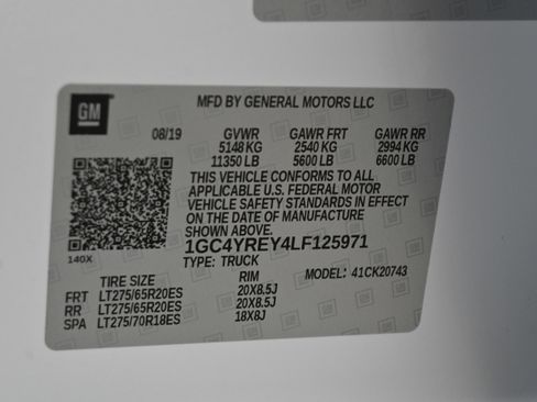 Used 2020 Chevrolet Silverado 2500 High Country image 17