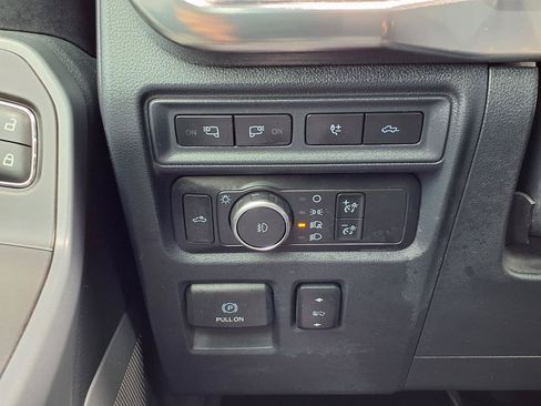 Used 2021 Ford F150 Lariat w/ Equipment Group 502A High RWD image 13