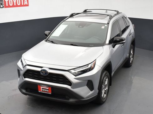 Used 2024 Toyota RAV4 XLE w/ Convenience Package AWD/4WD image 25
