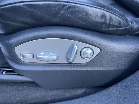 Used 2016 Porsche Cayenne S w/ Premium Package image 37