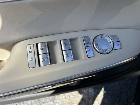 New 2026 Genesis GV70 2.5T image 21