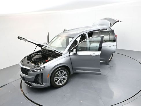 Used 2023 Cadillac XT6 Premium Luxury image 48