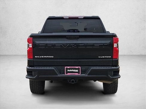 Certified 2022 Chevrolet Silverado 1500 Custom image 7