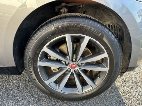 Used 2022 Jaguar F-PACE S image 26