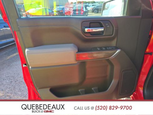 Used 2019 Chevrolet Silverado 1500 LT w/ All-Star Edition image 15