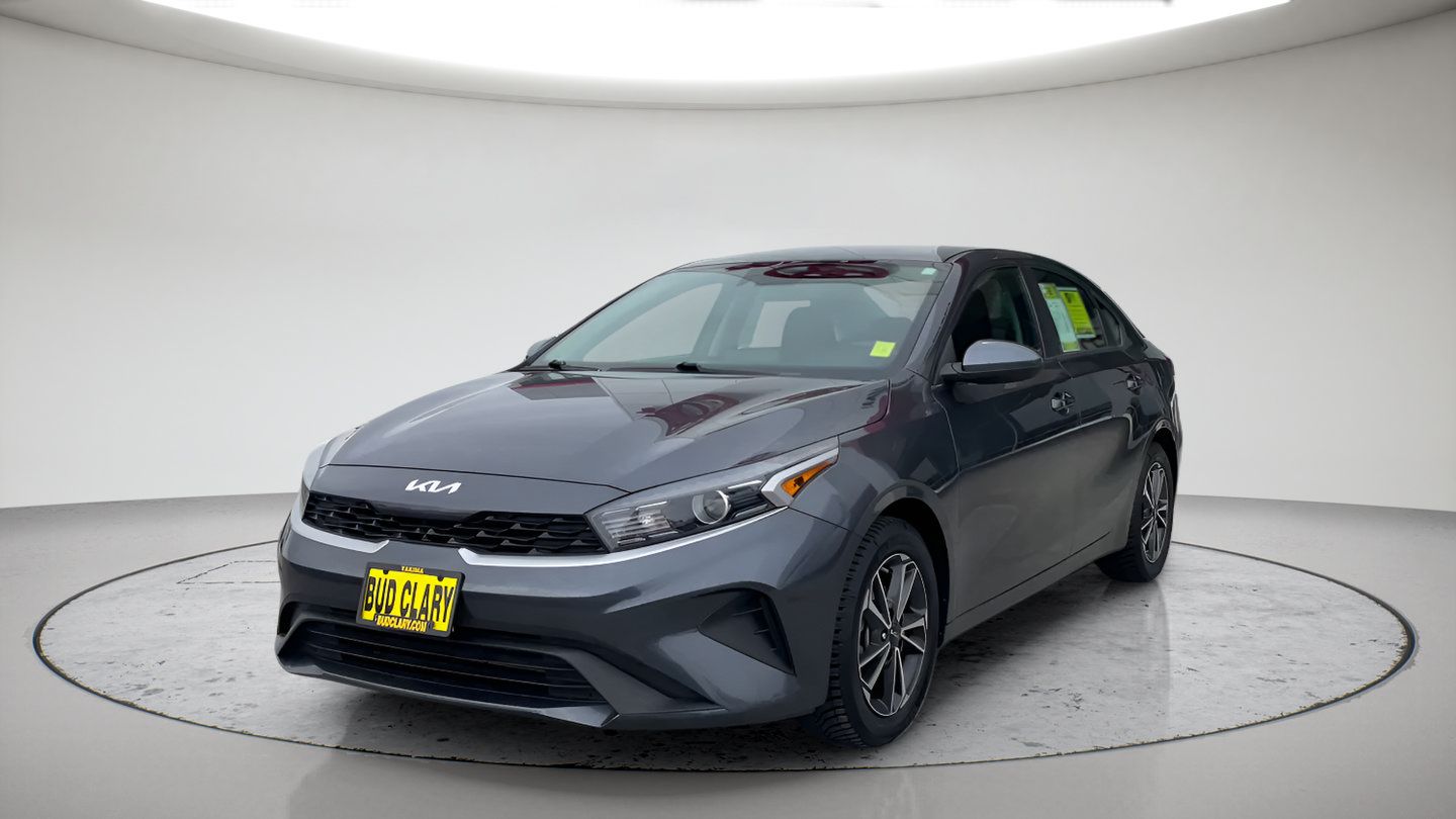 Used 2022 Kia Forte LXS FWD 360° Tour