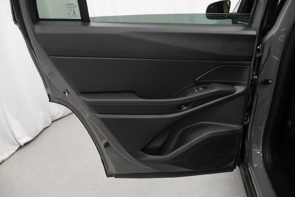New 2026 Jeep Cherokee Limited AWD/4WD image 31