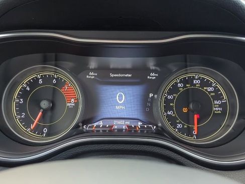 Used 2022 Jeep Cherokee Trailhawk w/ Trailer Tow Group image 10