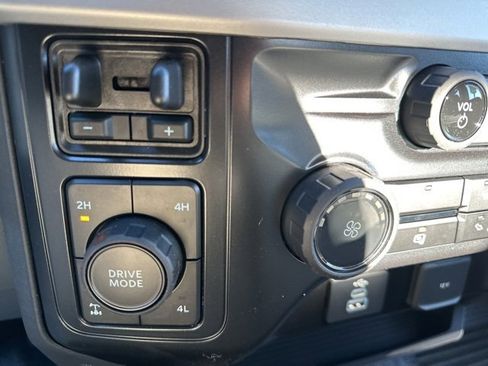 New 2026 Ford F250 XL w/ XL Chrome Package image 22