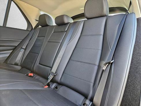 Certified 2026 Mercedes-Benz GLE 450 4MATIC image 18