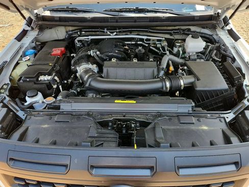 Used 2026 Nissan Frontier S RWD image 11