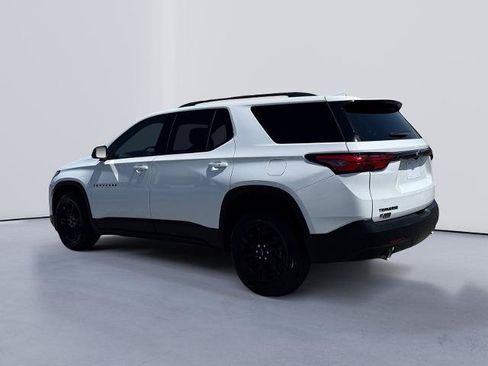 Used 2022 Chevrolet Traverse LS w/ Midnight/Sport Edition FWD image 3