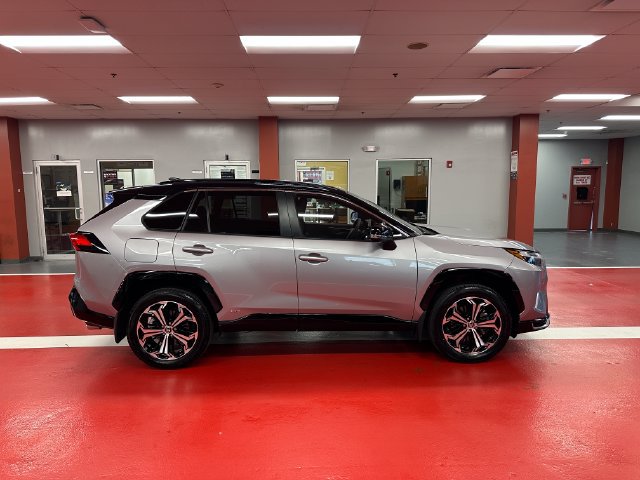 Certified 2025 Toyota RAV4 XSE w/ Premium Package AWD/4WD image 3