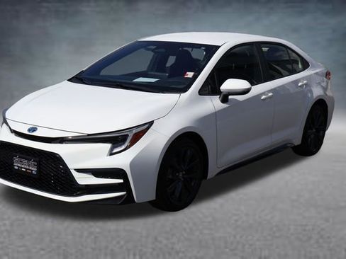 Used 2025 Toyota Corolla SE FWD image 23