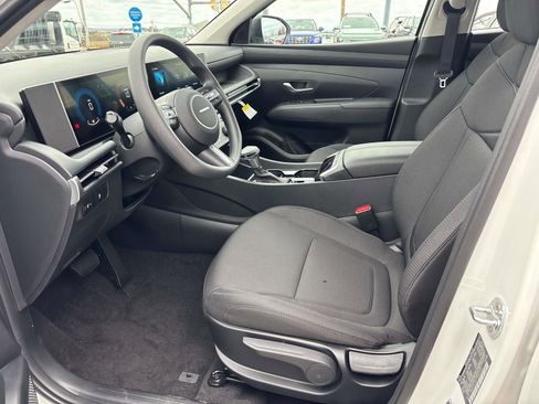 New 2026 Hyundai Tucson SE image 6