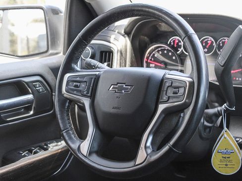 Used 2021 Chevrolet Silverado 1500 RST RWD image 17