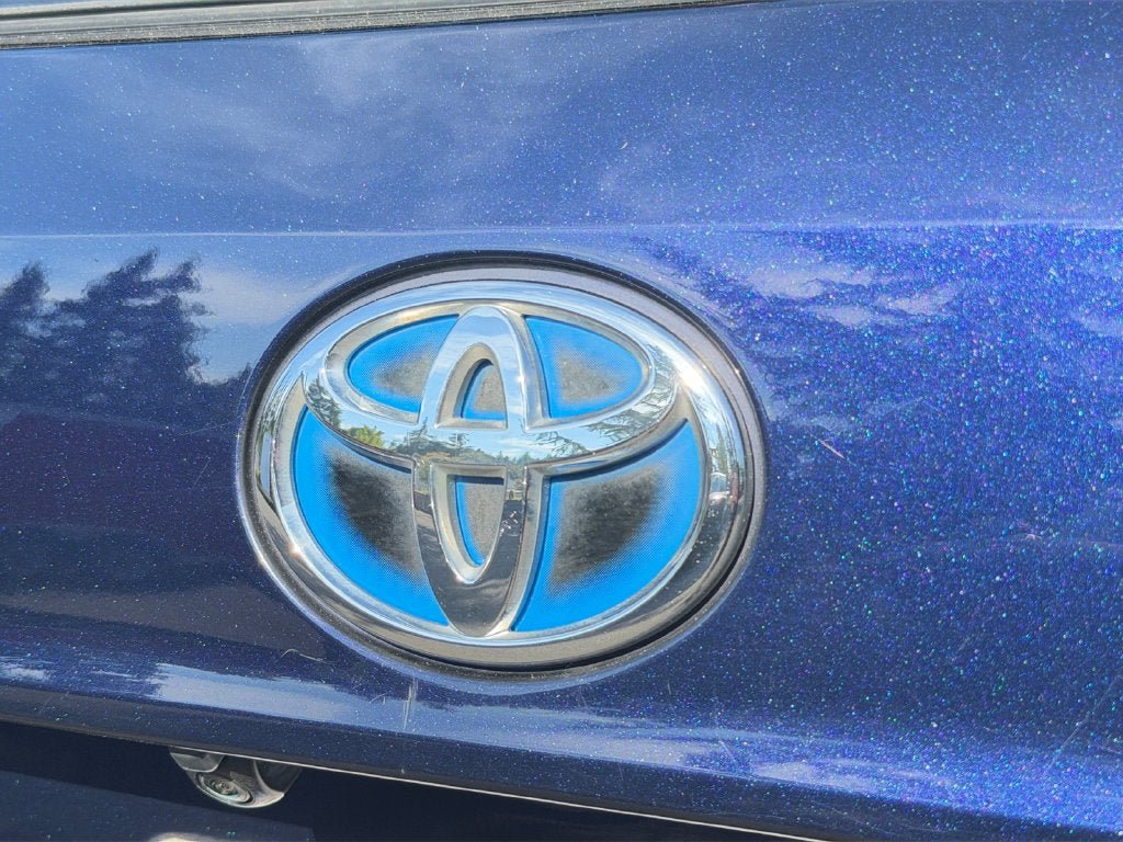 Used 2022 Toyota Highlander XLE AWD/4WD image 36