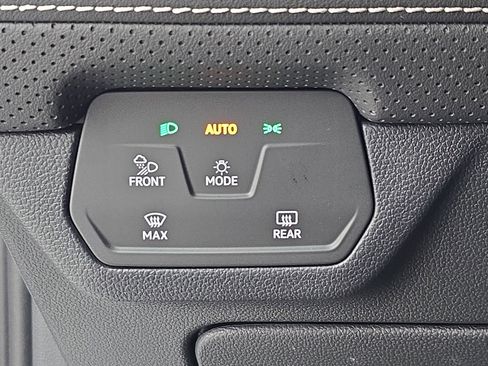 New 2026 Volkswagen Atlas SEL image 25