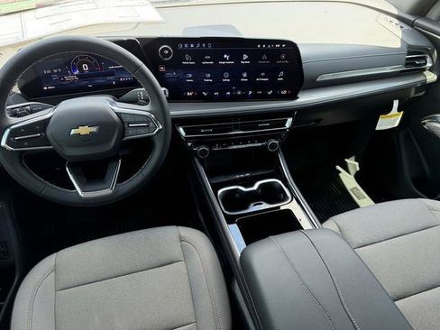 New 2026 Chevrolet Traverse LT FWD image 16