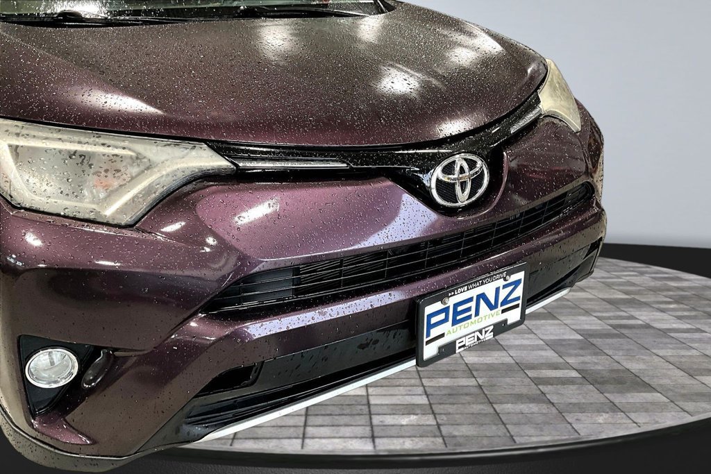Used 2016 Toyota RAV4 XLE AWD/4WD image 34