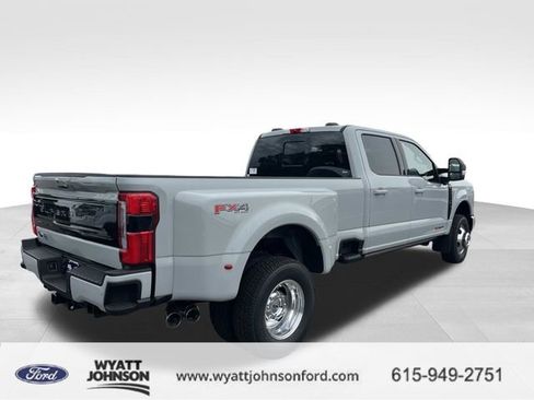 New 2026 Ford F350 Platinum AWD/4WD image 3