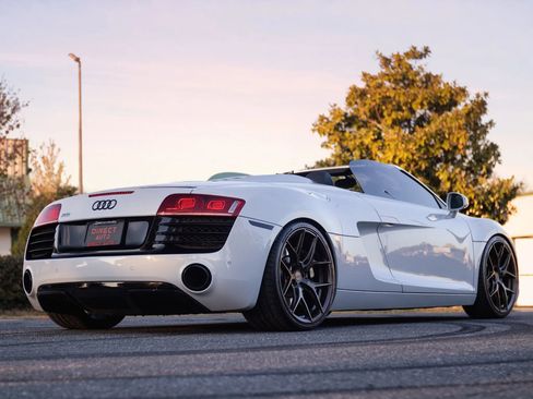 Used 2012 Audi R8 V8 image 15