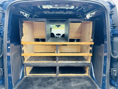 Used 2018 Ford Transit Connect XL FWD image 30