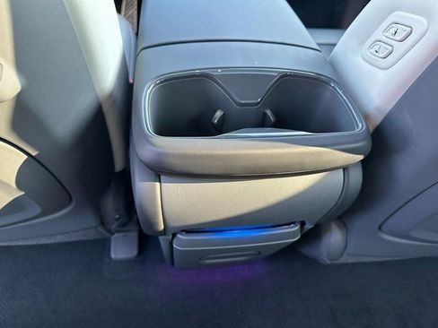 Used 2024 Kia EV9 GT-Line image 21