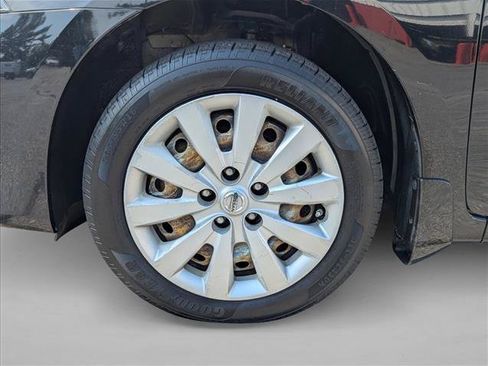 Used 2015 Nissan Sentra S FWD image 9