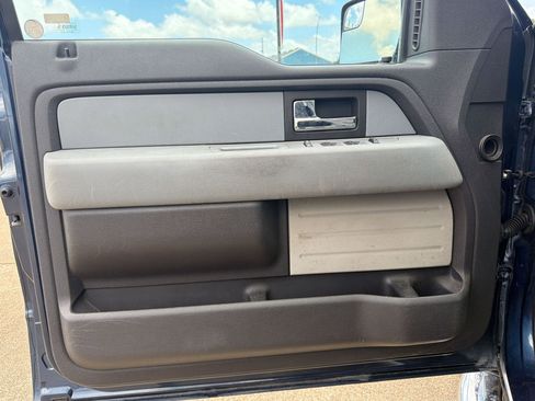 Used 2014 Ford F150 XLT w/ XLT Chrome Package RWD image 12