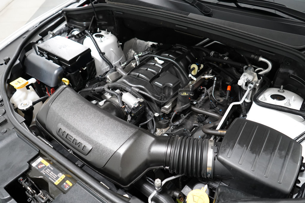 Certified 2025 Dodge Durango R/T AWD/4WD image 37