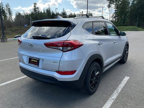 Used 2017 Hyundai Tucson SE Plus image 5