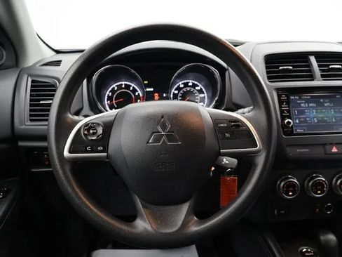Used 2024 Mitsubishi Outlander Sport SE AWD/4WD image 20
