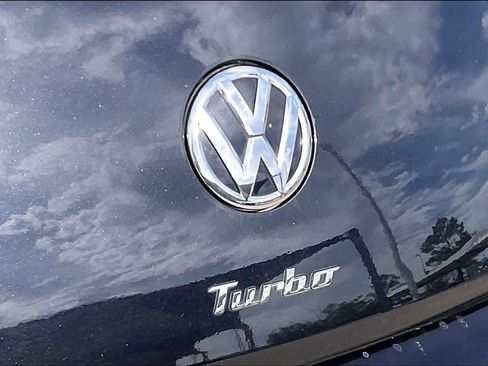 Used 2013 Volkswagen Beetle 2.0T FWD image 26