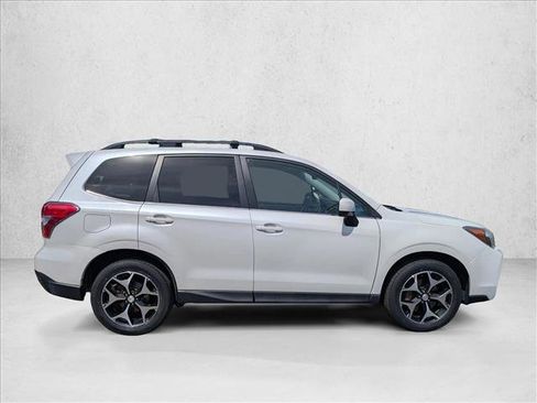 Used 2014 Subaru Forester 2.0XT Premium w/ Popular Package #2 AWD/4WD image 4